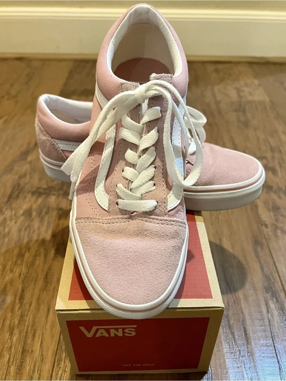 Vans Ward Old Skool Women's Sneakers Pink and White Canvas Skate Shoes Size 6